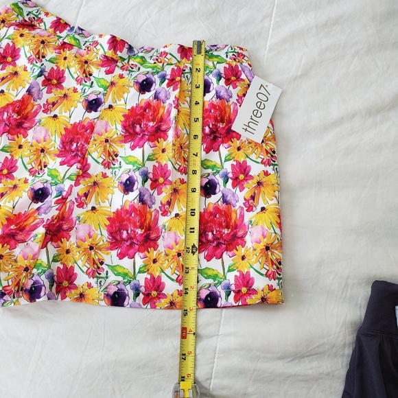 Summer floral shorts - Picture 4 of 5